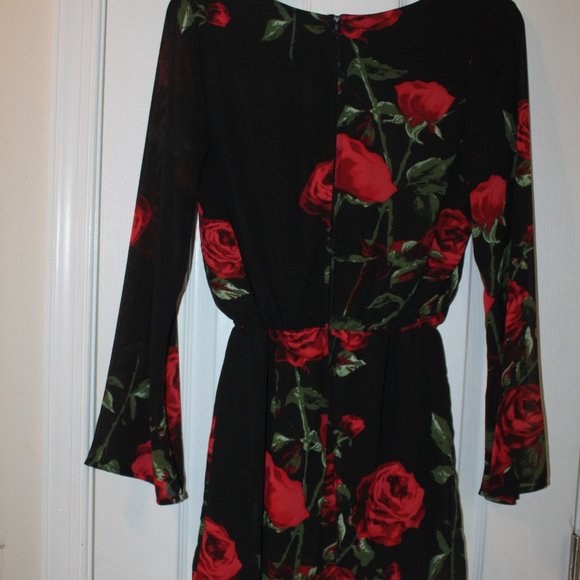 ROSE DRESS - Picture 2 of 3